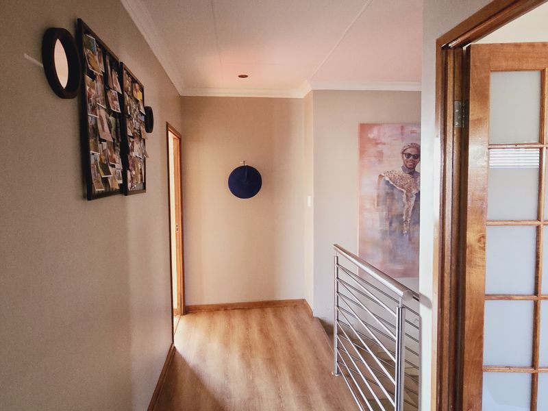 Spacious 3-Bedroom Family Home in a Secure Estate. - Photo 5