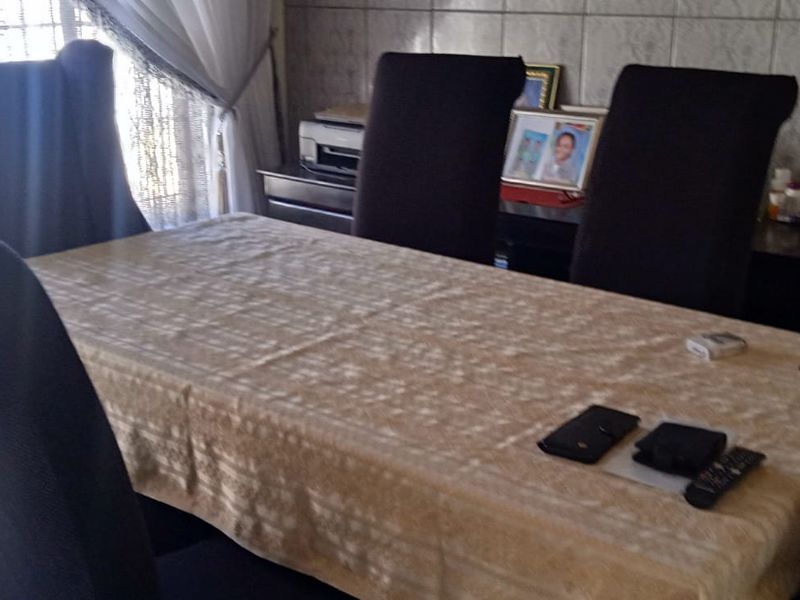 Stunning Family Home in Arcon Park - Photo 7