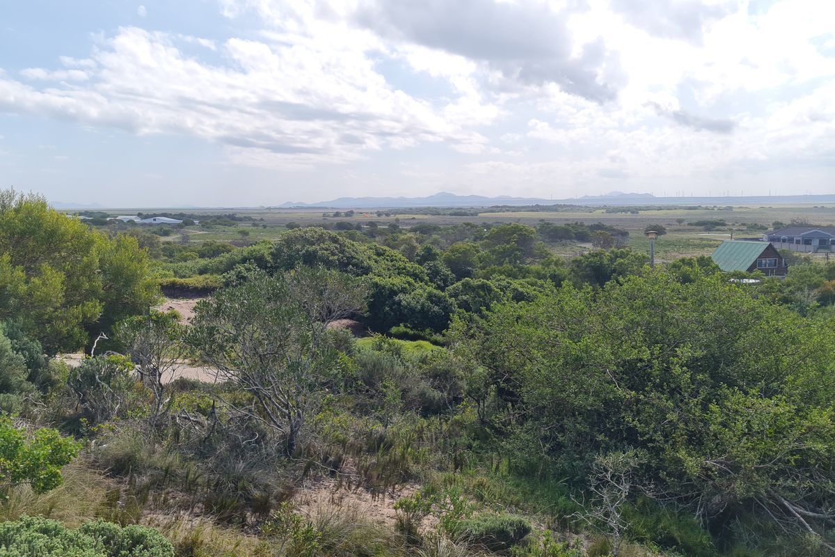 Elevated Vacant Stand with Panoramic Landscape Views in Paradise Beach, Jeffreys Bay - Photo 3