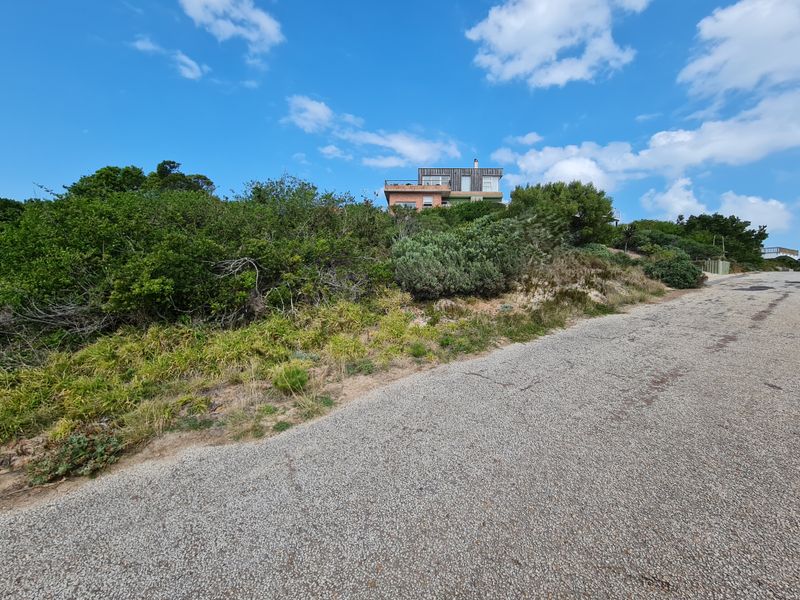 Elevated Vacant Stand with Panoramic Landscape Views in Paradise Beach, Jeffreys Bay - Photo 9