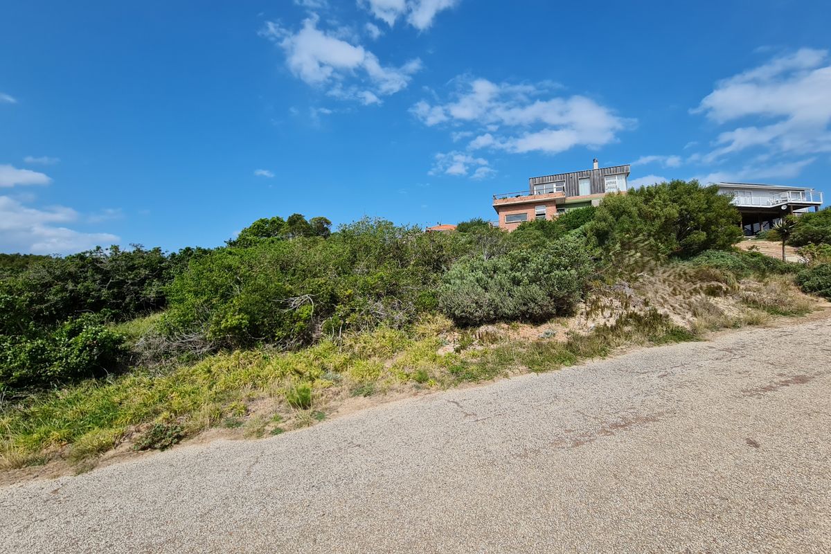 Elevated Vacant Stand with Panoramic Landscape Views in Paradise Beach, Jeffreys Bay - Photo 2