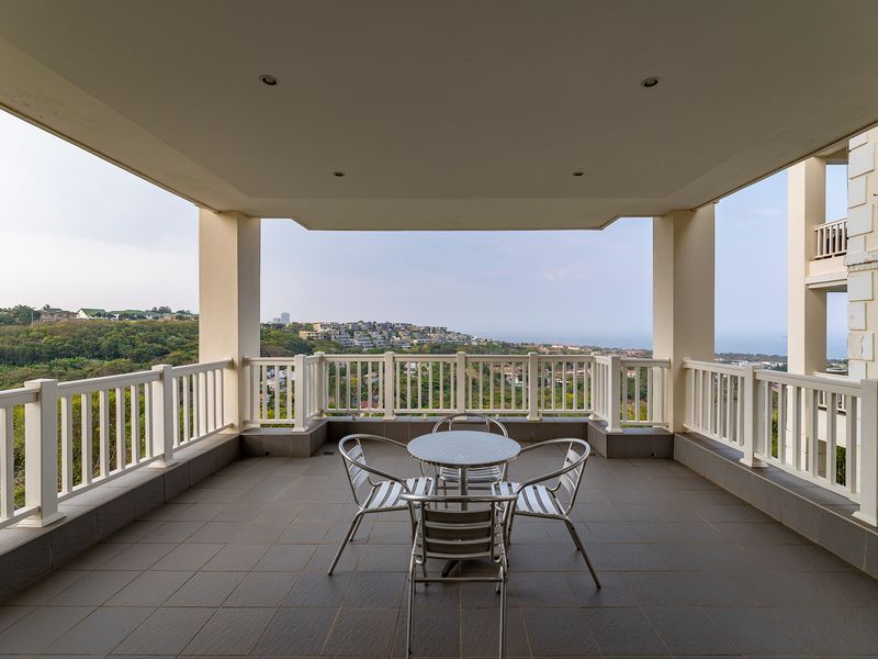 Exquisite Spacious Townhouse for Sale in Ilala Ridge Estate - Photo 10