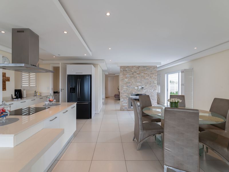 Exquisite Spacious Townhouse for Sale in Ilala Ridge Estate - Photo 5