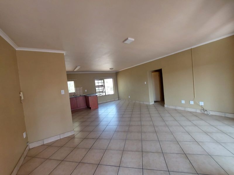 Stunning Flat/Apartment for Sale in Vaalpark - Prime Location - Photo 7