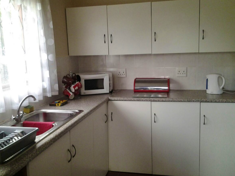 Double Your Income – Two 3-Bedroom Houses - Photo 4
