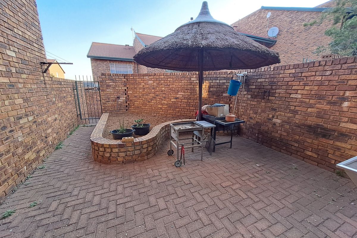 Perfect Lock-Up and Go! - Photo 4