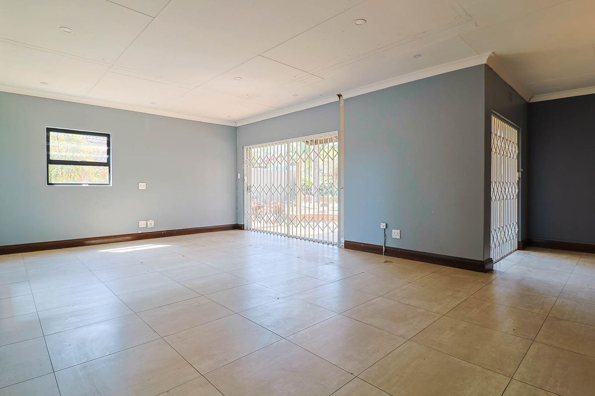 Location Location Location with Future Growth Opportunity - Randhart - Photo 4