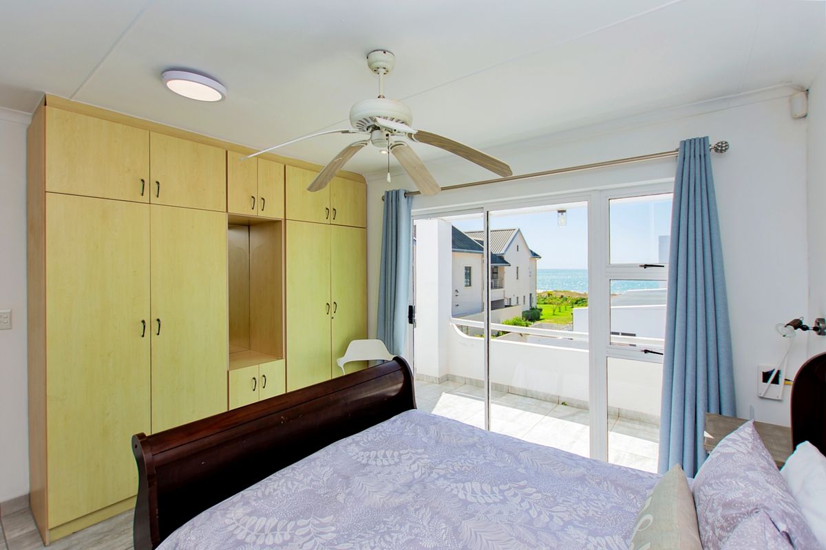 St Helena bay Second Row with Beach access providing peace and quite with Ocean Views - Photo 2