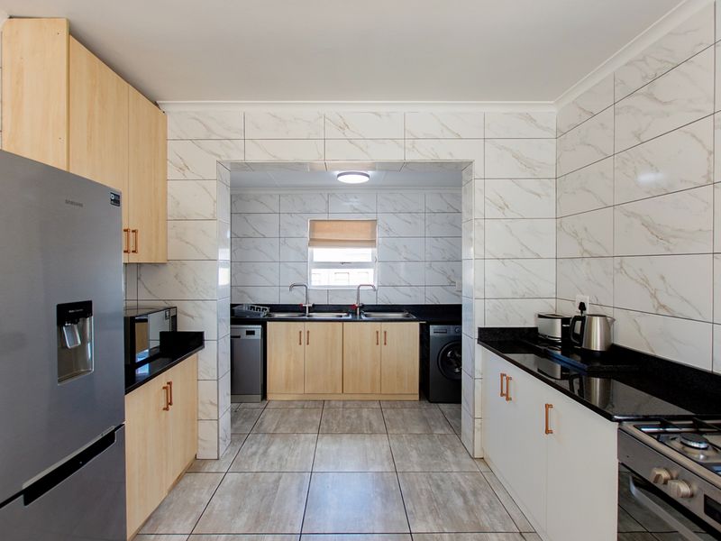 St Helena bay Second Row with Beach access providing peace and quite with Ocean Views - Photo 6