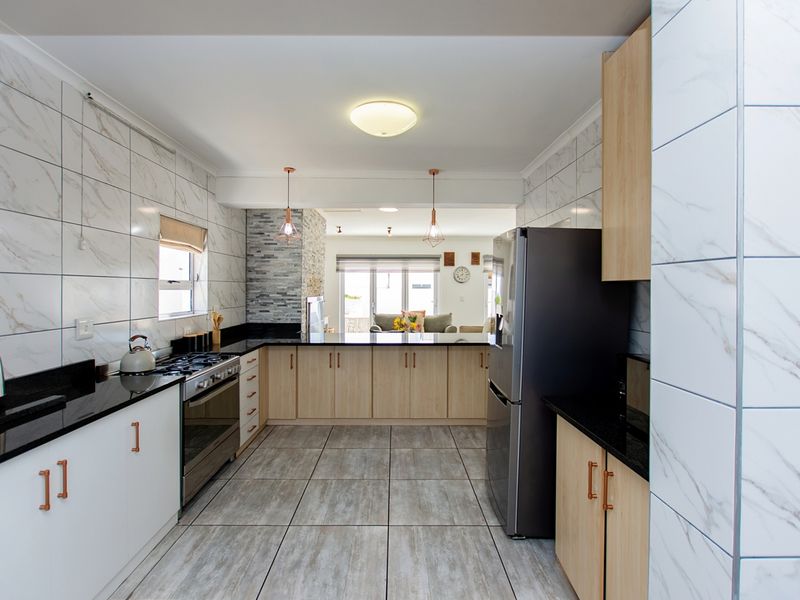 St Helena bay Second Row with Beach access providing peace and quite with Ocean Views - Photo 5