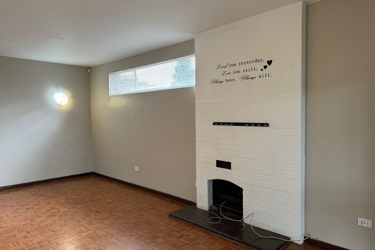 Beautiful Newly Painted One Bedroom Ground Floor Flat to Rent - Photo 5