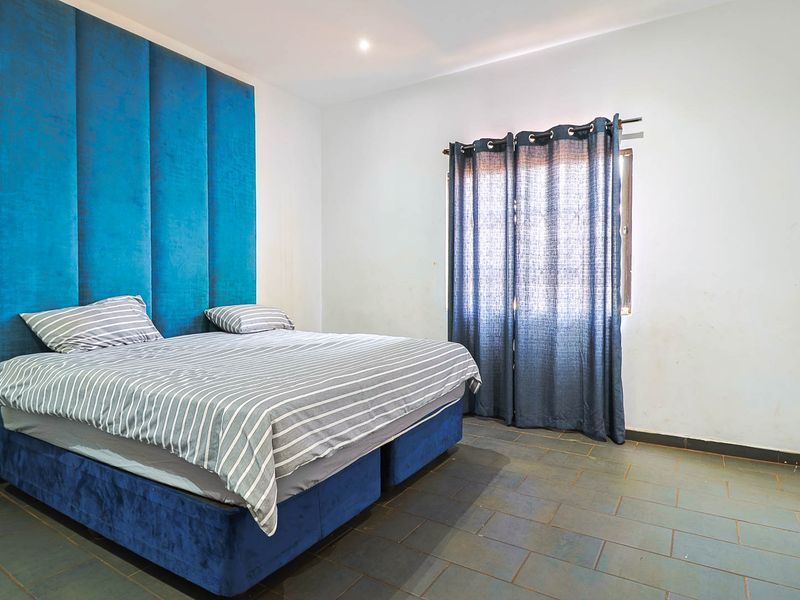 Modern Family Living with Agricultural Opportunity – Fully Walled and Gated - Photo 7