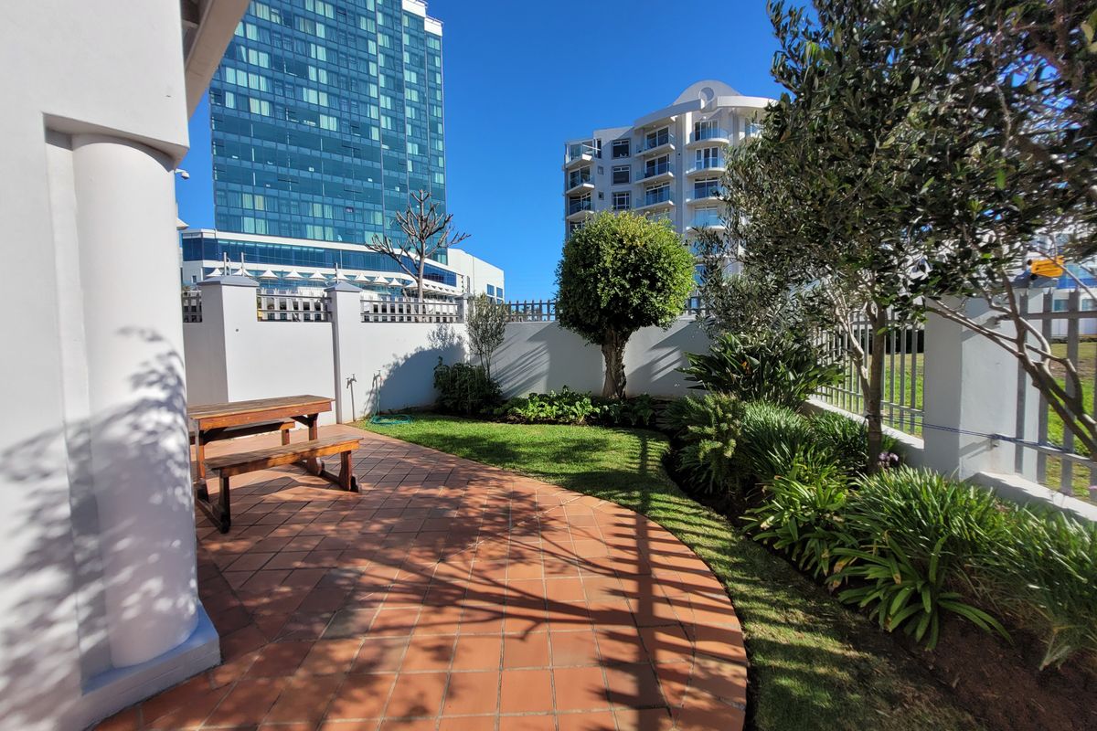 Looking To Buy and Air Bnb? Look No Further - Situated on The Beach - Photo 3