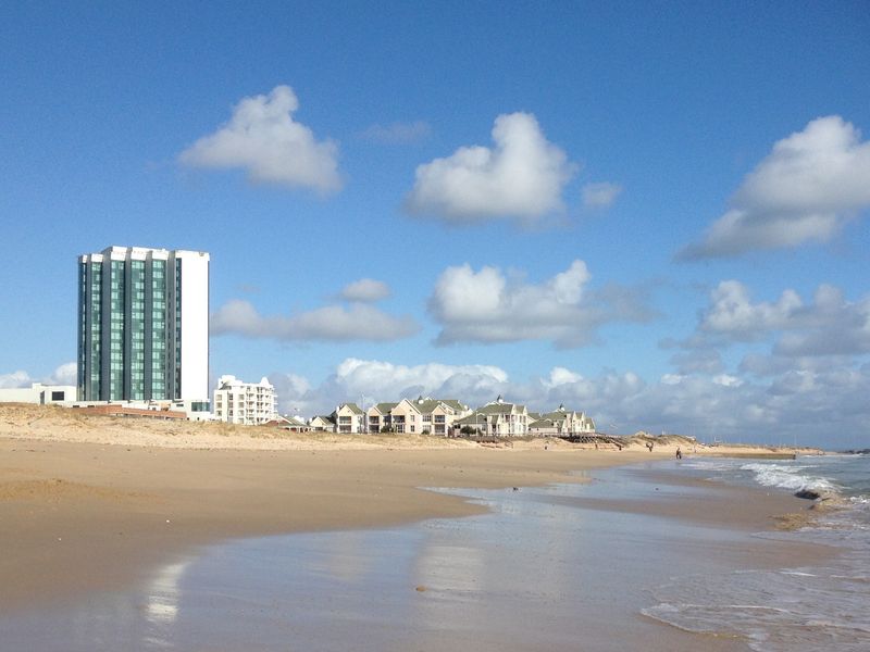 Summerseas- On The Beach - Ideal Air BNB - Photo 1