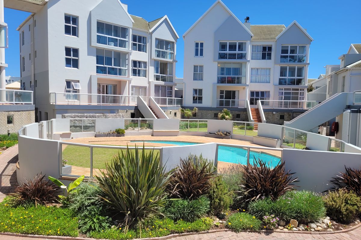 Looking To Buy and Air Bnb? Look No Further - Situated on The Beach - Photo 2