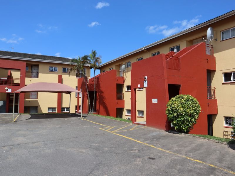 Sunny 1 Bed Flat To Let in Caversham Glen - Photo 1