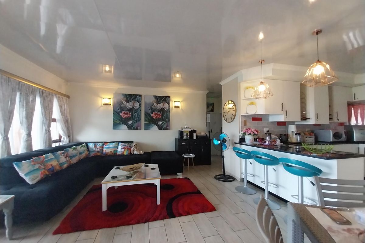 Beautiful home with amazing sea views... - Photo 4