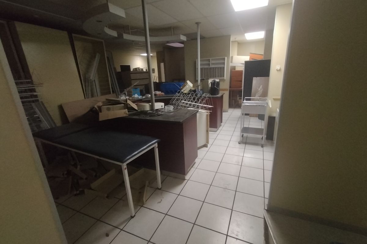 Investor Alert: Infrastructure-Rich Medical Facility with Major Cost Savings - Photo 3