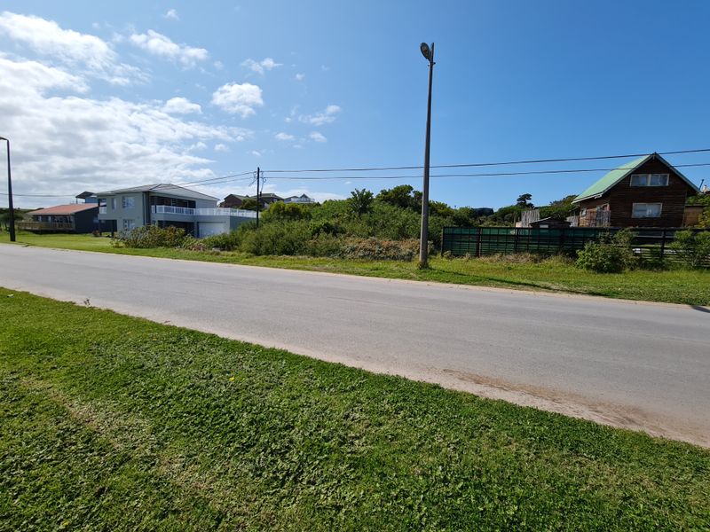 Large Vacant Stand, Beautiful Mountain and Landscape Views in Paradise Beach, Jeffreys Bay - Photo 5