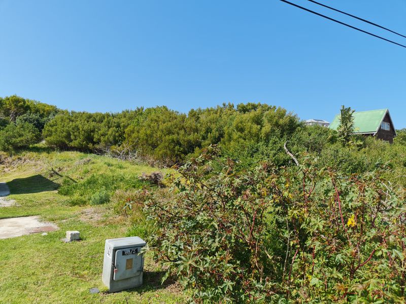 Large Vacant Stand, Beautiful Mountain and Landscape Views in Paradise Beach, Jeffreys Bay - Photo 9