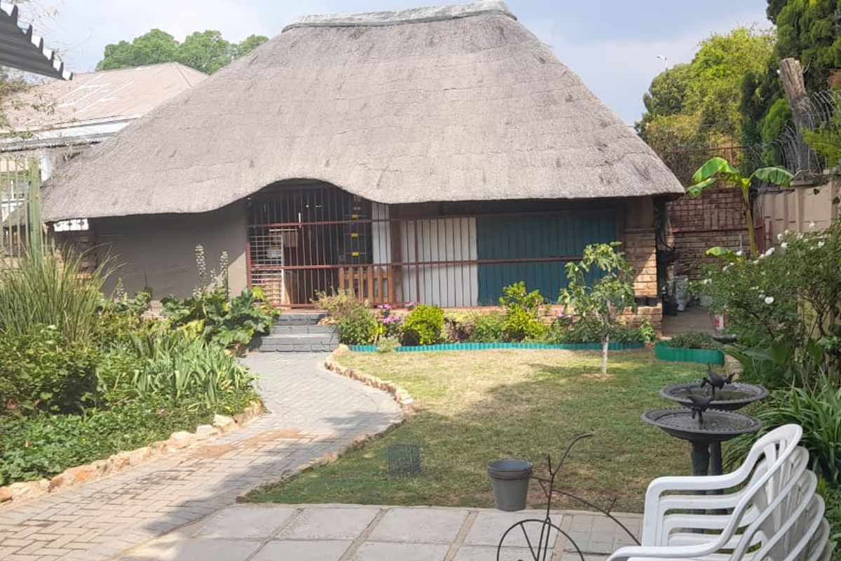 Charming 3-bedroom townhouse in Parys, perfect for family living or investment—don't miss out! - Photo 5