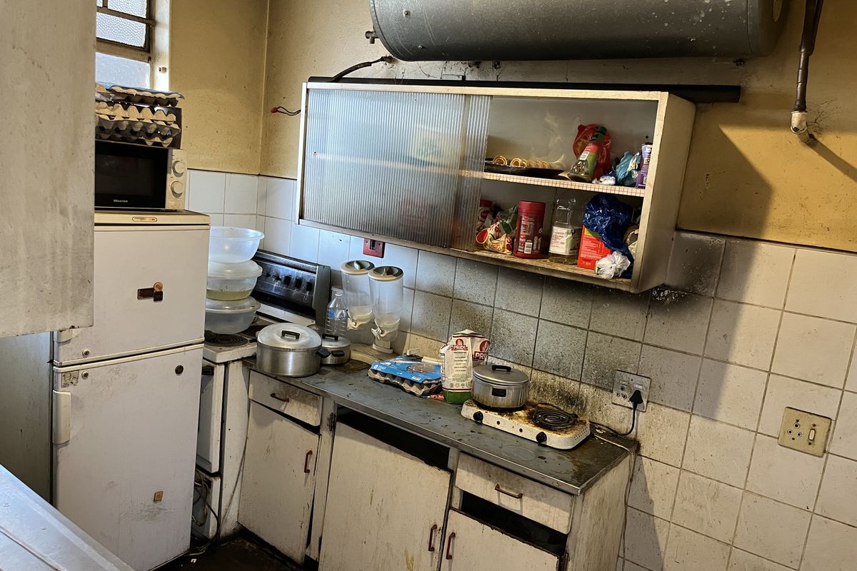 Flat for Sale - Witbank - Photo 3