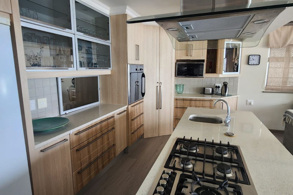 Herolds bay seafront gem - Photo 4