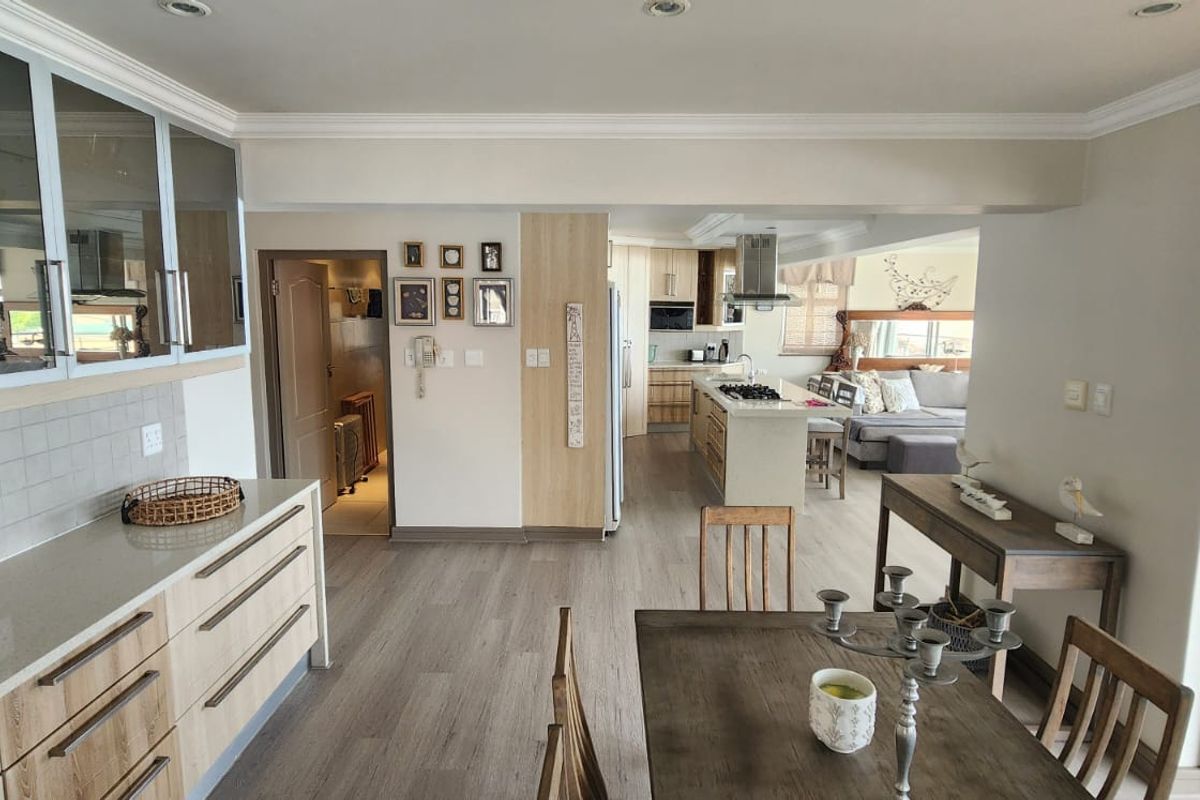 Herolds bay seafront gem - Photo 5