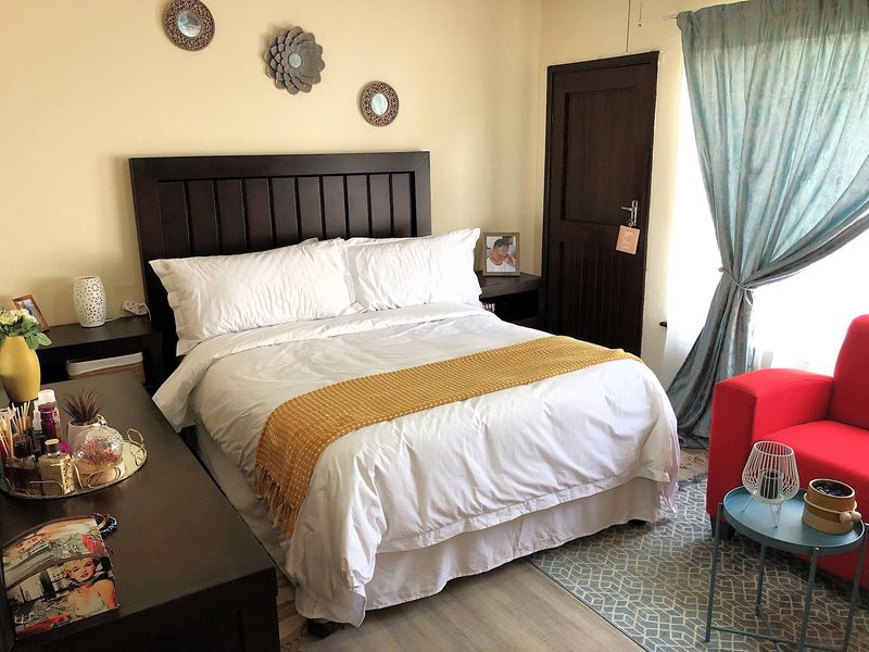 4 BEDROOM TOWNHOUSE WITH SPLASH POOL - Photo 10