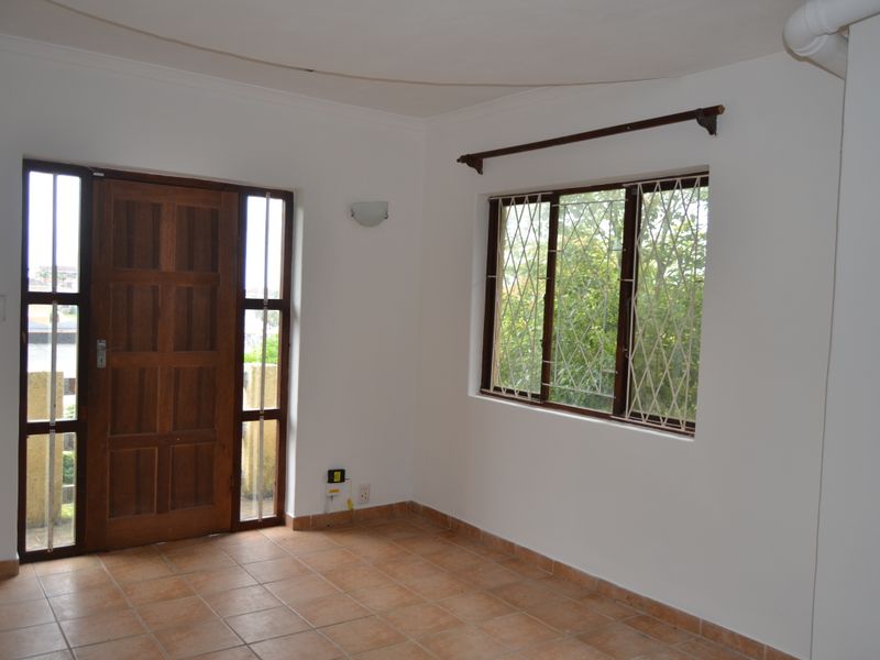 Large property with lots of potential! - Photo 7