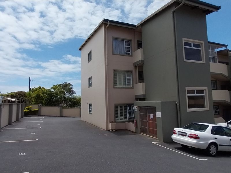 Sole Mandate! Beautiful 2-bedroom unfurnished unit in Manaba beach - Photo 2