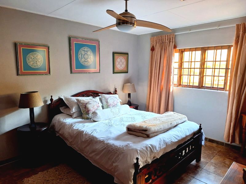 Entertainers Dream in Luxurious Eco Estate, with flatlet! - Photo 10