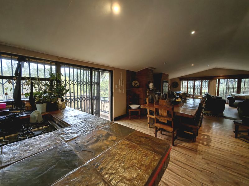 Entertainers Dream in Luxurious Eco Estate, with flatlet! - Photo 4