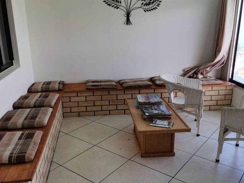 2 Bedroom unit, with spectacular sea views, not to be missed! - Photo 6