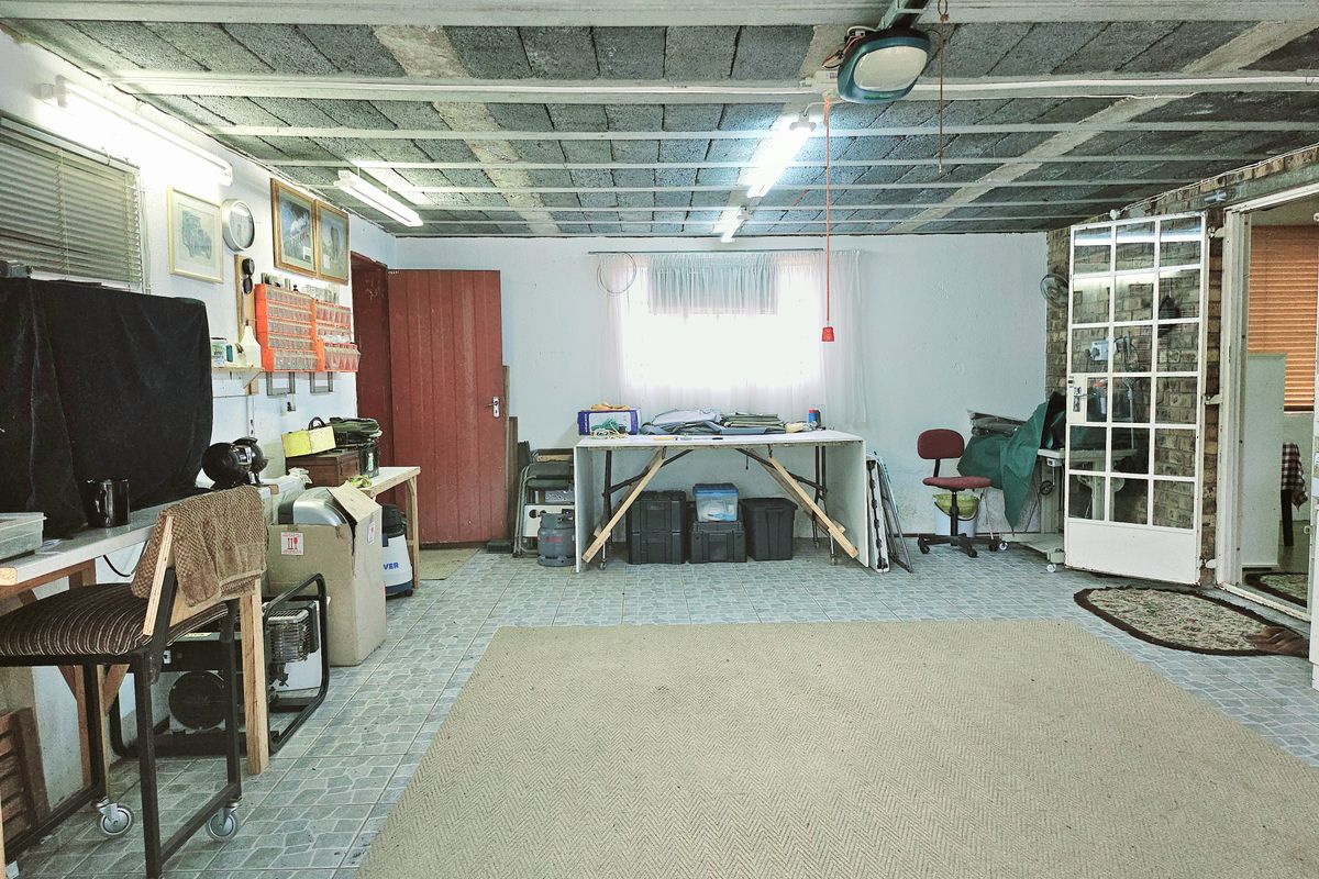 Walking Distance to the River - Photo 3