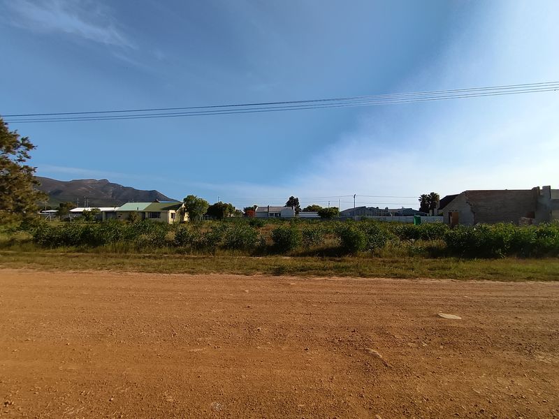 Large stand for sale in Fisherhaven. - Photo 3