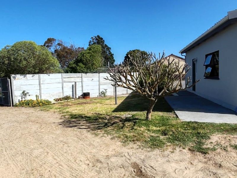 2 Bedroom Apartment to Rent in Stompnuesbay - Photo 5