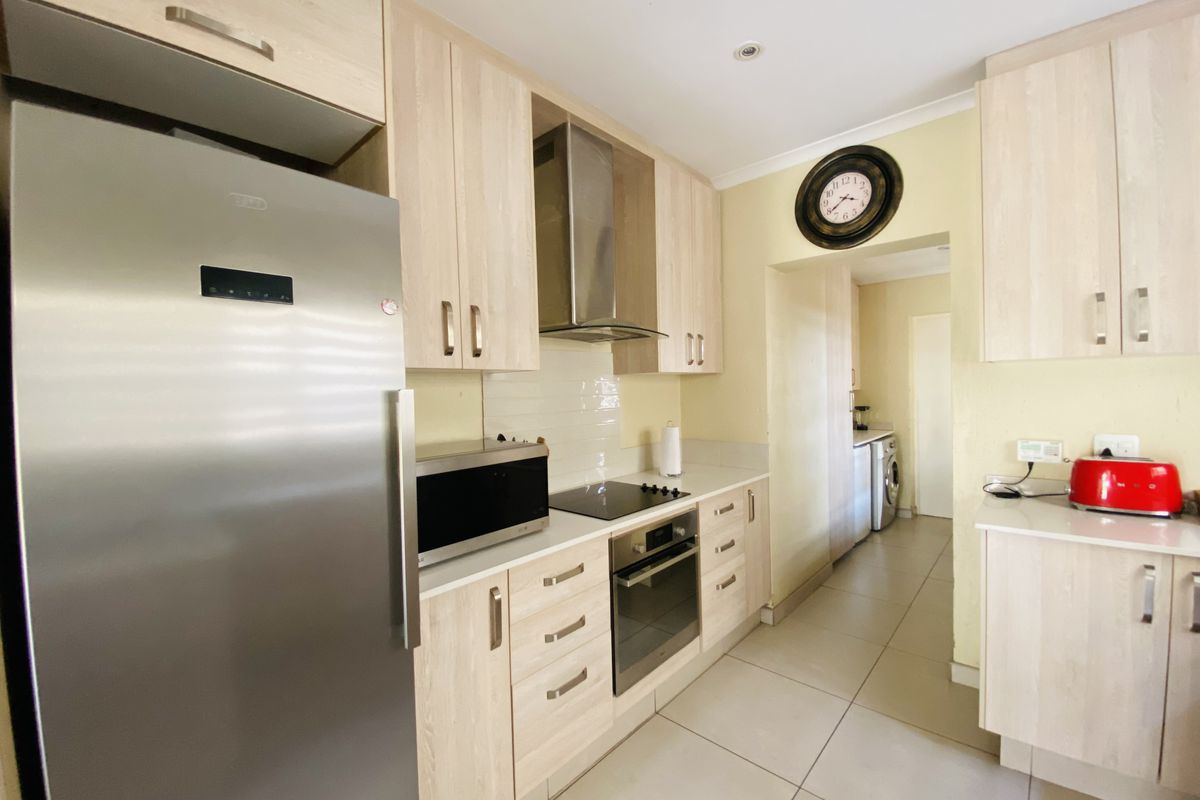 Secure Living - Photo 4