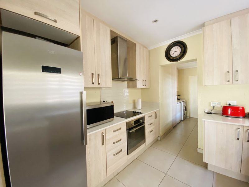 Secure Living - Photo 4