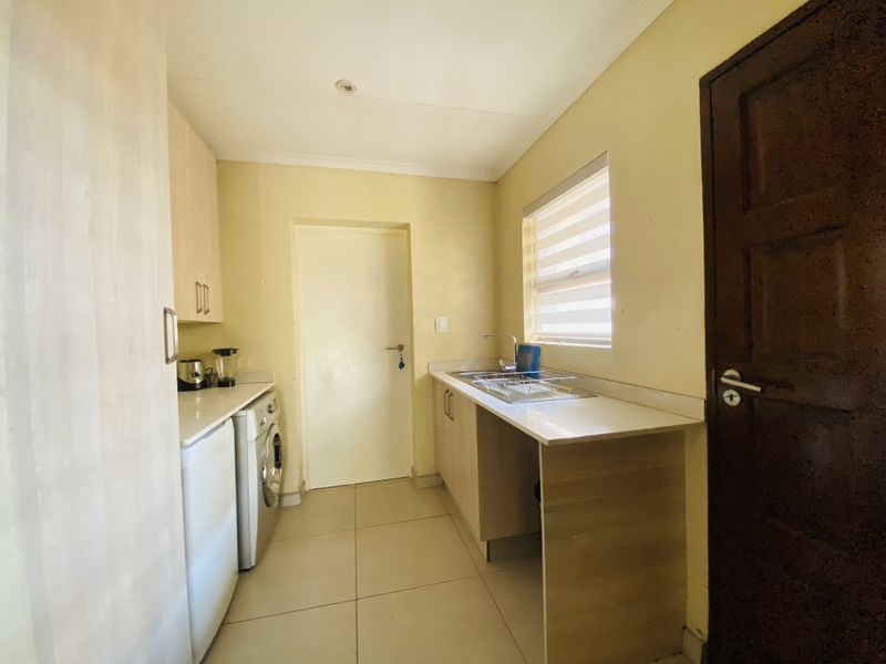 Secure Living - Photo 6