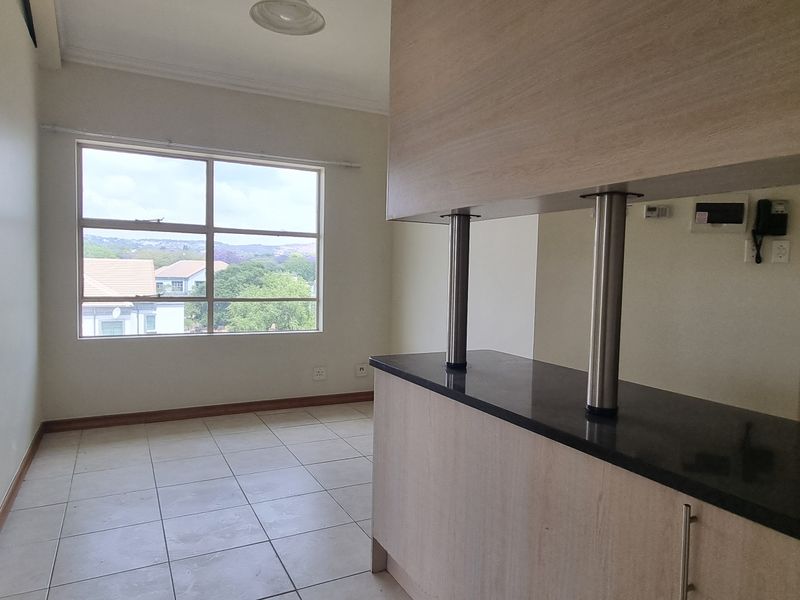 Prime Investment Unit Offering Immediate Vacant Occupatio - Photo 2