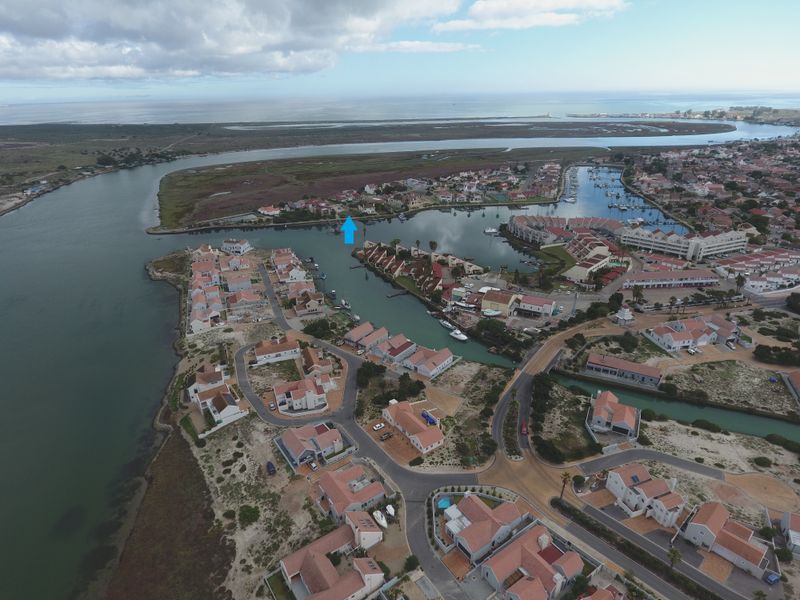 Always dreamed to build your dream house on the water, own your private jetty, contact us now. - Photo 10