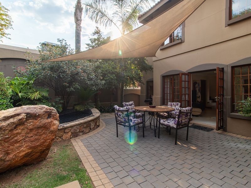 Magnificent Triple storey Cluster - Photo 9