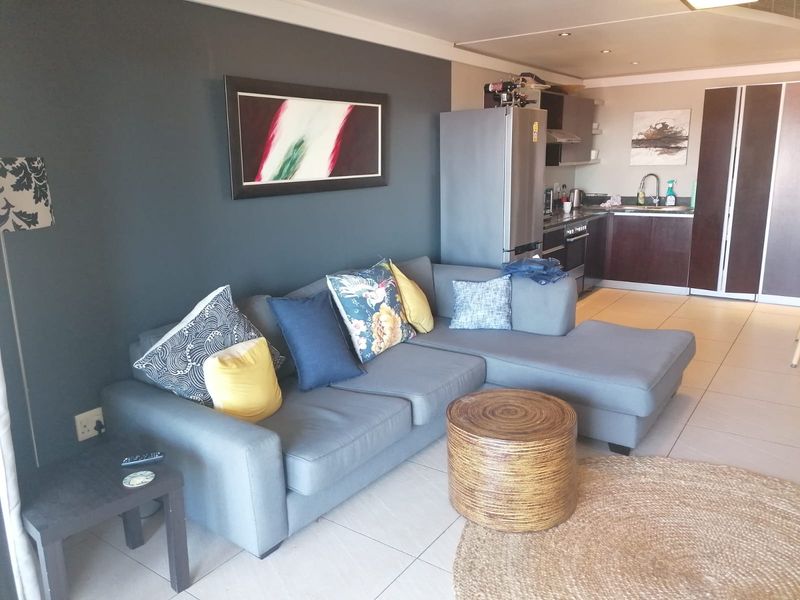 Modern living in the heart of the city! - Photo 5