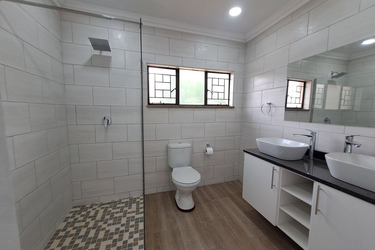 Renovated 3-Bedroom Home with Spacious Yard – Move-In Ready! - Photo 2