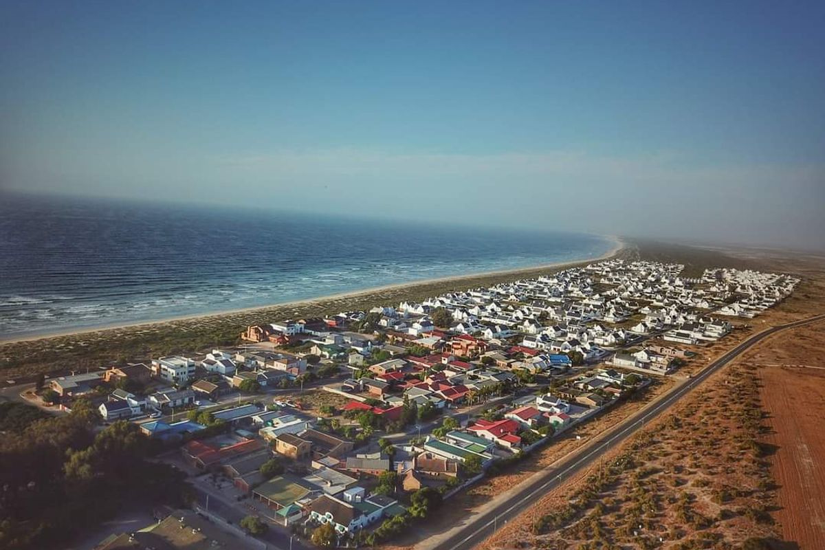 Create your own Oasis in our most famous West Coast, Dwarskersbos. - Photo 2