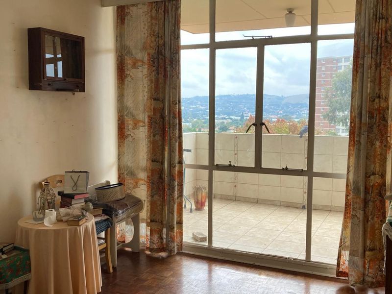 Spacious 3-Bedroom Apartment with Johannesburg Skyline Views | Better Bedfordview - Photo 9