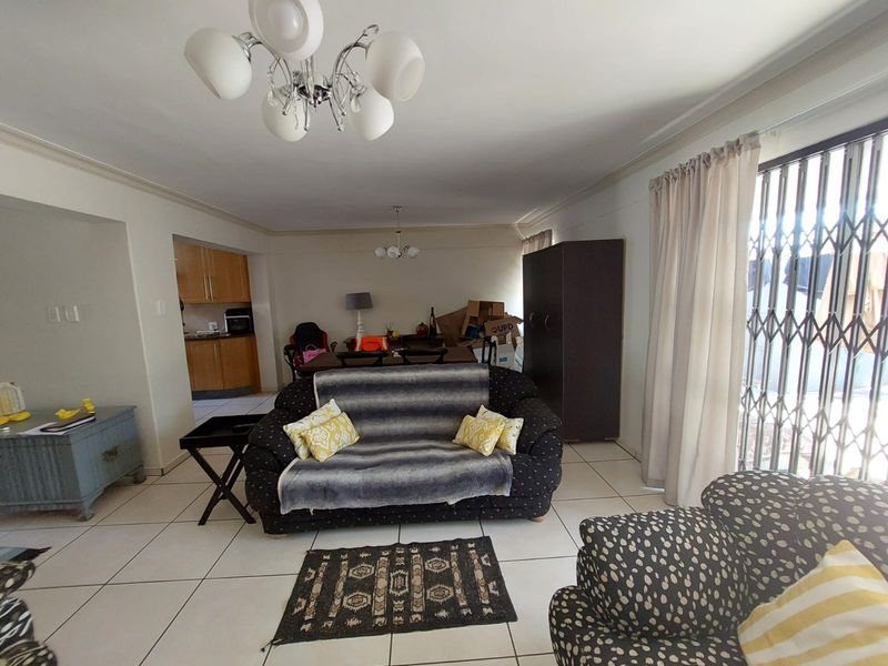 3 Bedroom apartment/Flat for Sale in Sasolburg - Photo 3