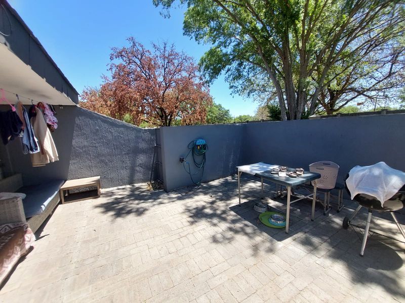 3 Bedroom apartment/Flat for Sale in Sasolburg - Photo 6