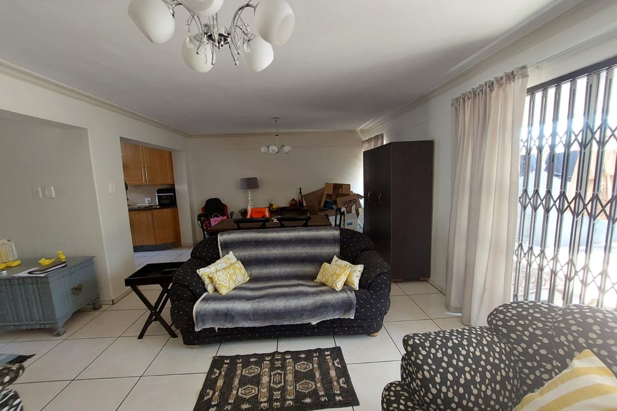 3 Bedroom apartment/Flat for Sale in Sasolburg - Photo 5